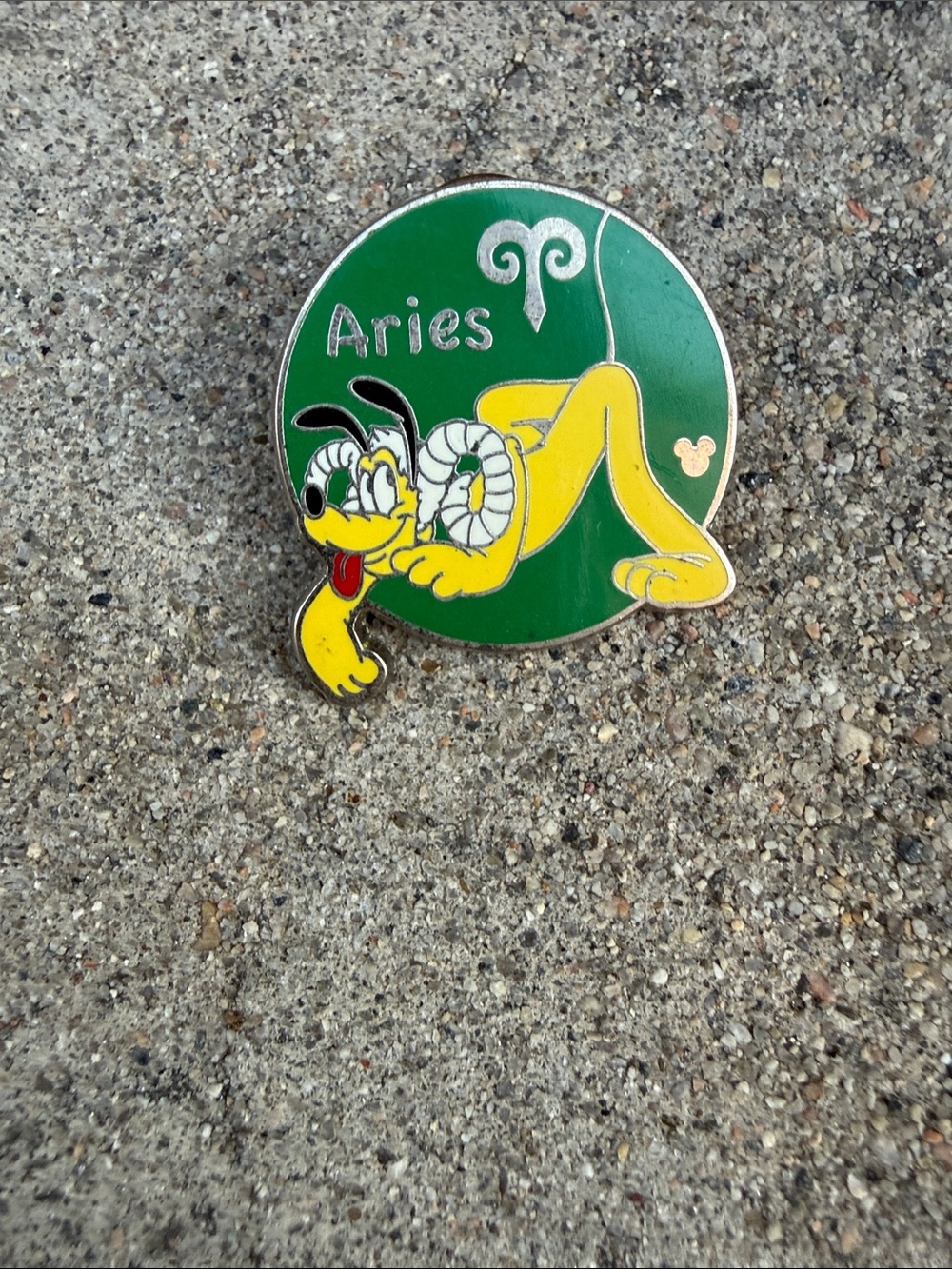Disney Pluto Aries Enamel Pin - Yellow & Green - Picture 2 of 5